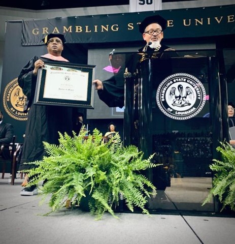 E-40-Grambling-Degree-2 E-40 Receives Honorary Doctorate Degree From Grambling State University To Become "Dr. E-40"  