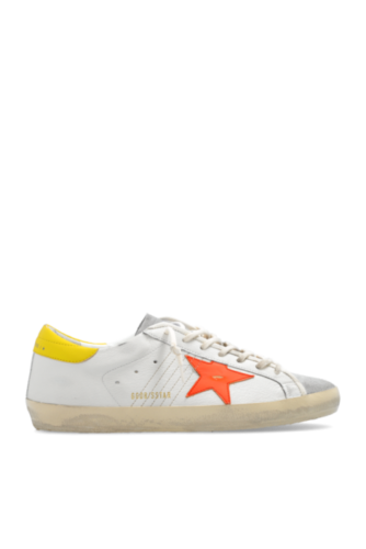GOLDEN-GOOSE-CREAM-‘SUPER-STAR-CLASSIC-SNEAKERS1-334x500 Summer 2023: Luxury Men's Sneakers - The Holy Grail for Trendsetters  