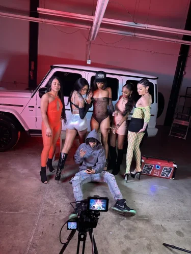 Jerm-Deezy-3-375x500 Jerm Deezy Drops New Video Song "BORN2die"  