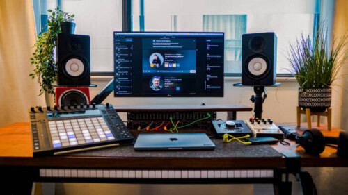 DeskSetup-500x281 Drops by BeatConnect Cracks the Code of Online Music Collaboration  