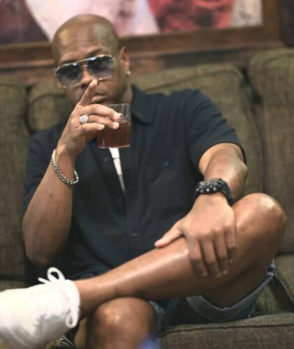 WhatsApp-Image-2025-05-04-at-11.45.15-PM-1-422x500 From STREAMS to STACKS: GET a \$50k–\$2M Advance WITHOUT a Record "Deal" By Shartric “Fly Shy” Boyd | Music Industry Coach & Author  