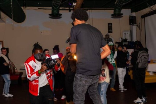 WhatsApp-Image-2025-05-19-at-11.29.18-AM-2-500x334 Florida Star Deaven Sinnett Signs with N.F.U Entertainment, Roc Nation Subdivision, and Inks New Deal with Vydia/Perfect Distro  