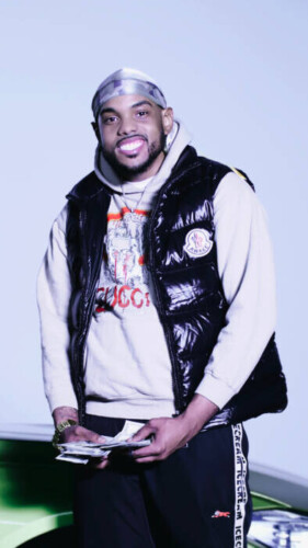 D3D21F85-6995-49D6-966E-F845D8004C08-281x500 Garfield Announces New Single "Who You Lovin?" -- A Soul-Baring Anthem of Heartbreak, Set to Drop July 11, 2025  