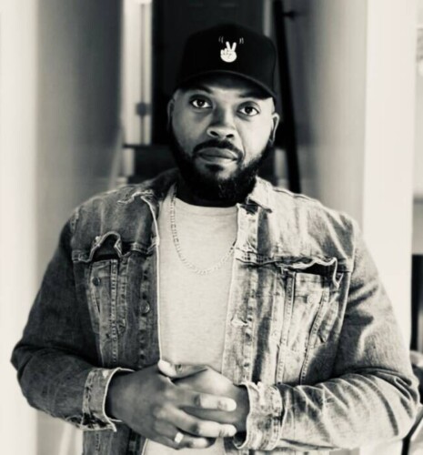 WhatsApp-Image-2025-06-20-at-12.16.53-AM-1-465x500 Munir Vibes Unleashes New Visual Statement with "Scorpion Queen"  