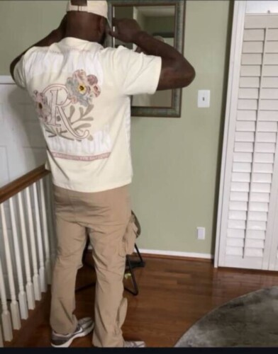 c6909f8d-882e-4459-8463-4e654a1d642f-392x500 Grandiose from East Baltimore: The Viral Artist Turning Pain into Power  