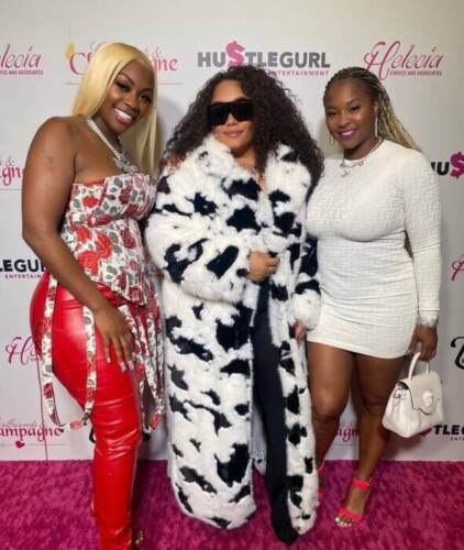 07FCE023-04CD-43B2-B109-84419AD4B30E-422x500 Diamond The Body, SKG, and Torrei Hart Shine on the Red Carpet at Girlfriends and Champagne  