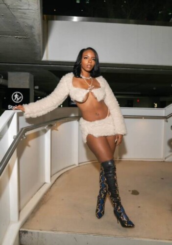 WhatsApp-Image-2025-07-11-at-12.20.44-PM-351x500 MzCoxx Delivers Soulful Power and Authenticity in Her Latest Single  