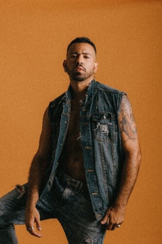 7903440f-0482-4824-8d98-d83b5cd0deab-333x500 ROSS AND MARQUE UNLEASH ELECTRIFYING SINGLE “SAVAGE” - A WEST COAST HIP-HOP INFUSED POWER PLAY OF CONFIDENCE, LUST, AND CONTROL  