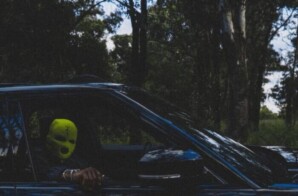 Stevieknocks Unveils New R&B Album: “Make Me Feel Something”