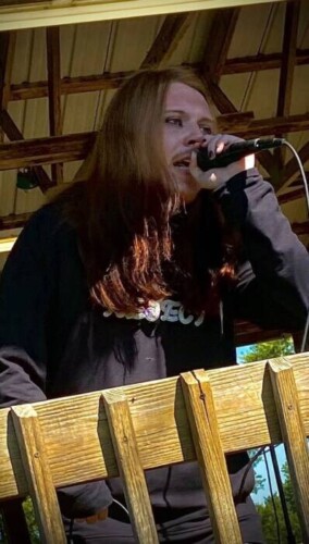 WhatsApp-Image-2025-10-08-at-9.17.39-PM-284x500 Kentucky Rapper Reject Daleri Accidentally Started a Weed Cult on TikTok  