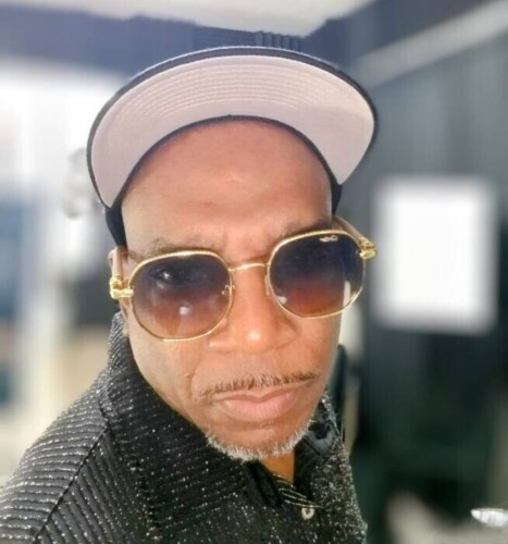 WhatsApp-Image-2025-11-25-at-9.26.17-PM-467x500 Varges Thomas Drops “Hooked” Featuring OUI, Extending His Unstoppable 2025 R&B Run