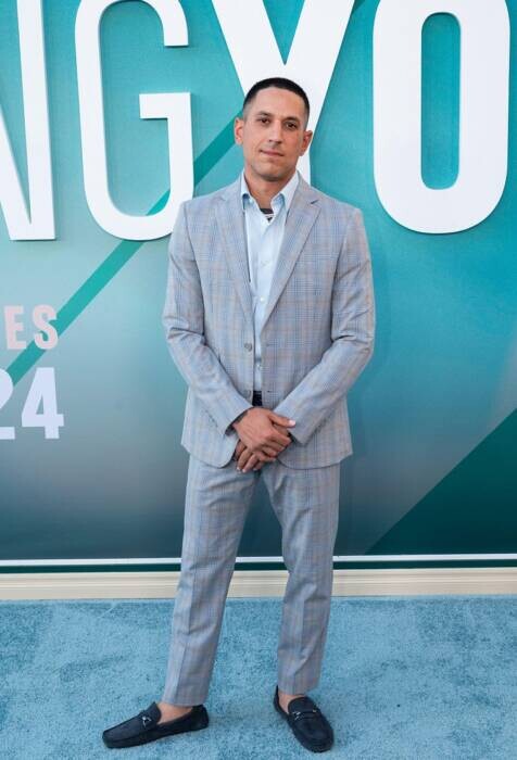 3D01MC5-1 Klypso Charting in 15 Million Streams with Hit Song Stray Cat  