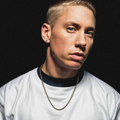 537D0CDD-978E-488C-A5D8-89E812DA662F-500x500 Deangelo Breuer Explores Quiet Distance on New Single “Phone on Mute”  