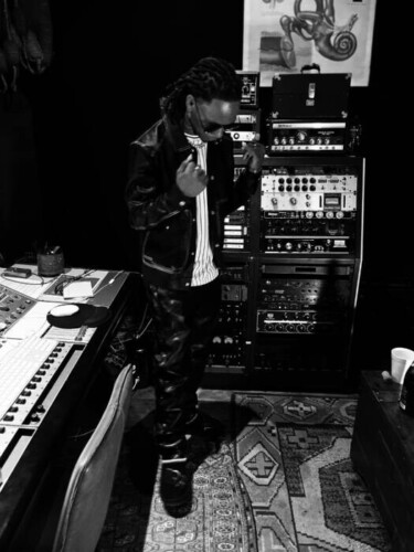 6304F3D9-D9B6-498C-A329-834F1E541C36-1-375x500 Yung Cheeze: Oakland-Bred Storytelling with Purpose, Power and Vision  