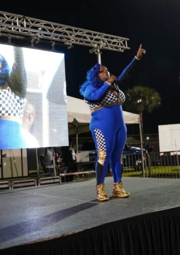 WhatsApp-Image-2025-12-30-at-12.29.45-PM-2-353x500 Queen Sadé Nicole Sets the We Outside Car Show on Fire — December 27, 2025  