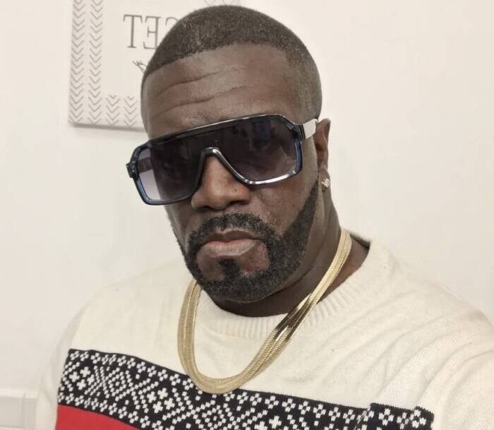 50581DBF-B9B3-4E5E-90D6-5D36125CCDBD From Concept to Screen: Macdonthefifth’s Video "Praise” Delivers Powerful Message  