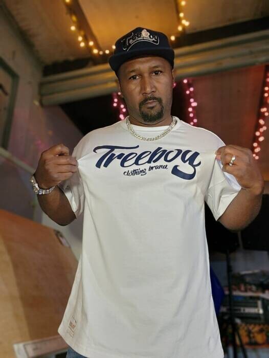 img1-5 From 916 Pillar to SkyLit Leader: Henny Holyfield Anchors Sacramento’s Newest Supergroup, SkyLit