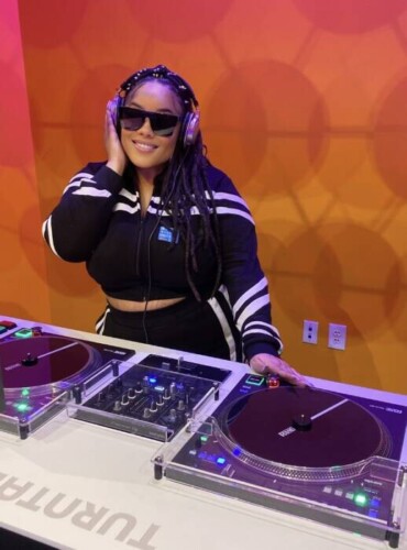 A7732A32-9972-44DD-8530-282FB5A182DB-370x500 SKG Celebrates Music’s Biggest Week at the 68th Grammys