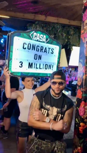 2-285x500 Skully Brandon Celebrates 3 Million Followers Milestone in Scottsdale, Arizona  