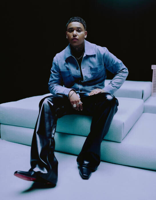 kwn Explores Vulnerability and Desire on “touch myself” and “idea of love” kwn Explores Vulnerability and Desire on “touch myself” and “idea of love”