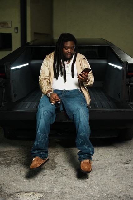 A7400470 GwalaBoy Phlyy Serves Up New Single "Supa Dirty"  