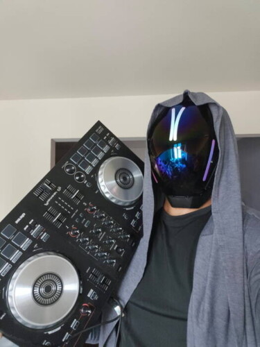 1000044056-375x500 C0UNTLE$$ Speaks on Music, Resilience, and Recovering After the Obey Juice Instagram Hack  