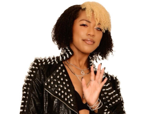 994962D4-AC2D-403F-A7C2-865BE55DD37D-500x375 Ravoshia Releases Futuristic Pop Afro Hit Single “United”