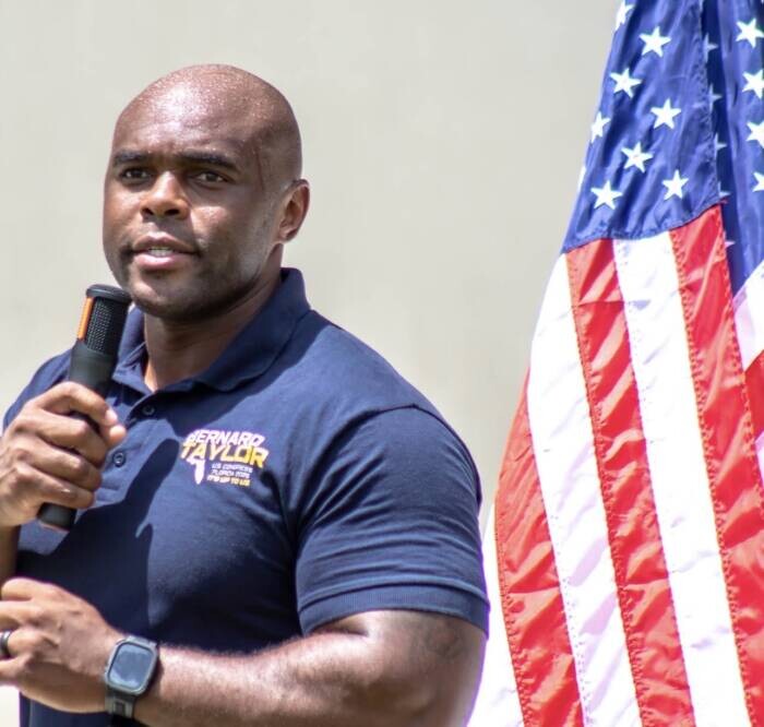 IMG_7287 Flo Rida Endorses Bernard Taylor For Congress As Campaign Gains Momentum In Florida’s 21st District  