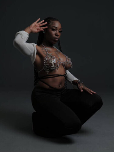 WhatsApp-Image-2026-08-06-at-4.03.52-PM-375x500 DJ Mobetta Bleu Redefines Creative Control With Captivating Project “Chrome Chrysalis”