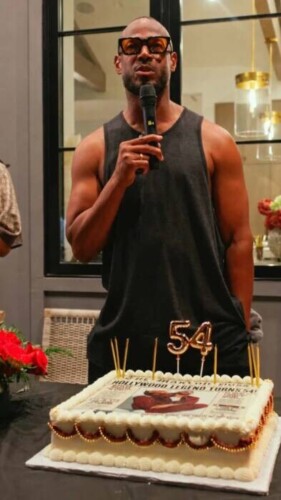 WhatsApp-Image-2026-08-13-at-5.33.45-PM-281x500 Marlon Wayans Celebrates 54 in TEAMJOHNHILL “Sunsets” — and a Hollywood Friendship Turns into a Luxury Fashion Moment  