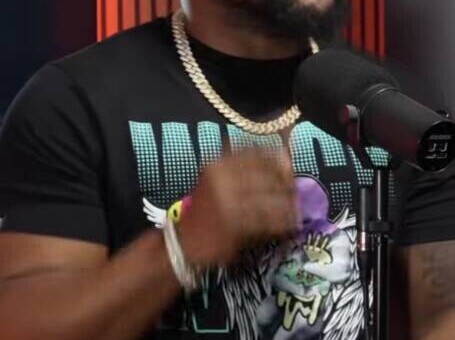 Darius DK Brings Viral Energy to Boomin Live With “Clap” Mic Performance